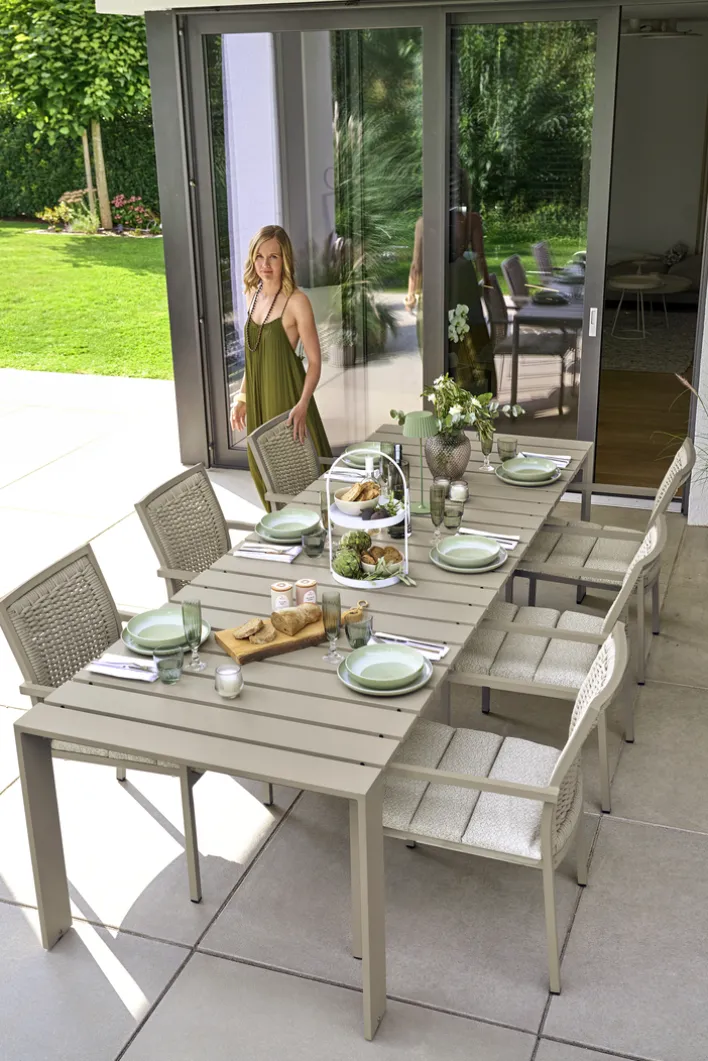 Garden FLAIR Gartentisch ROEN 257-295 x 100 cm taupe
