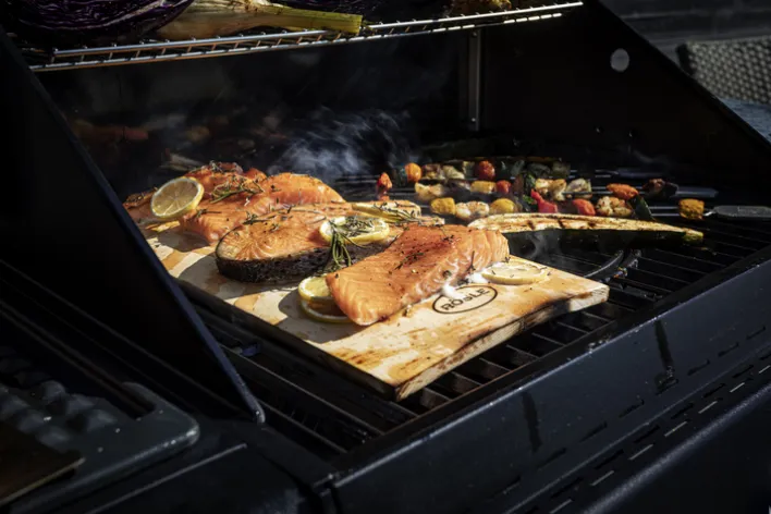 RÖSLE BBQ Station Gasgrill ALL FLAME PEER 3-flammig 50 mbar